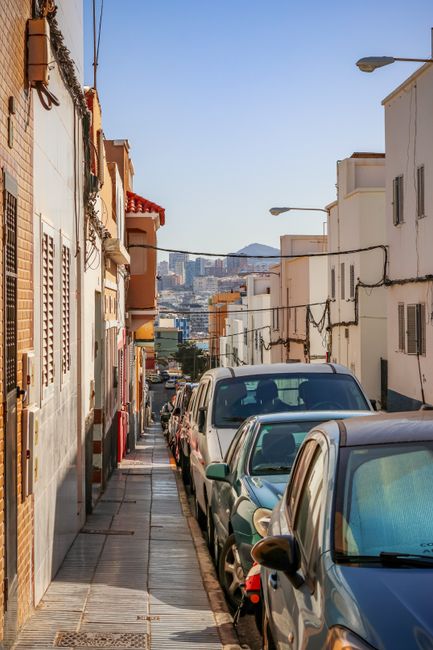 https://manwithavankew.co.uk/blog/narrow-street-vehicle-access-tips-for-kew-removals-estates/